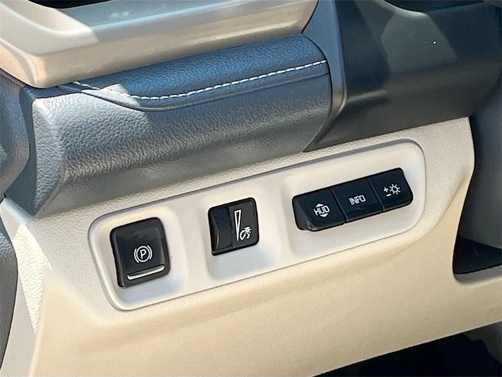 used 2021 GMC Acadia car, priced at $25,000