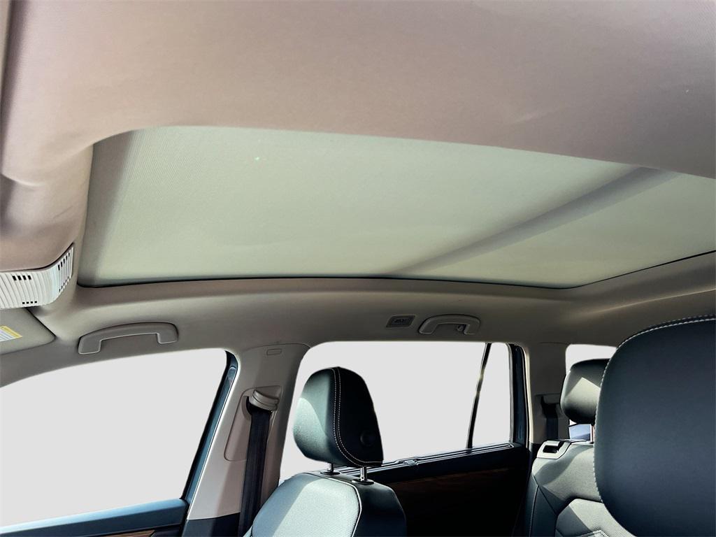 used 2024 Volkswagen Atlas car, priced at $30,000