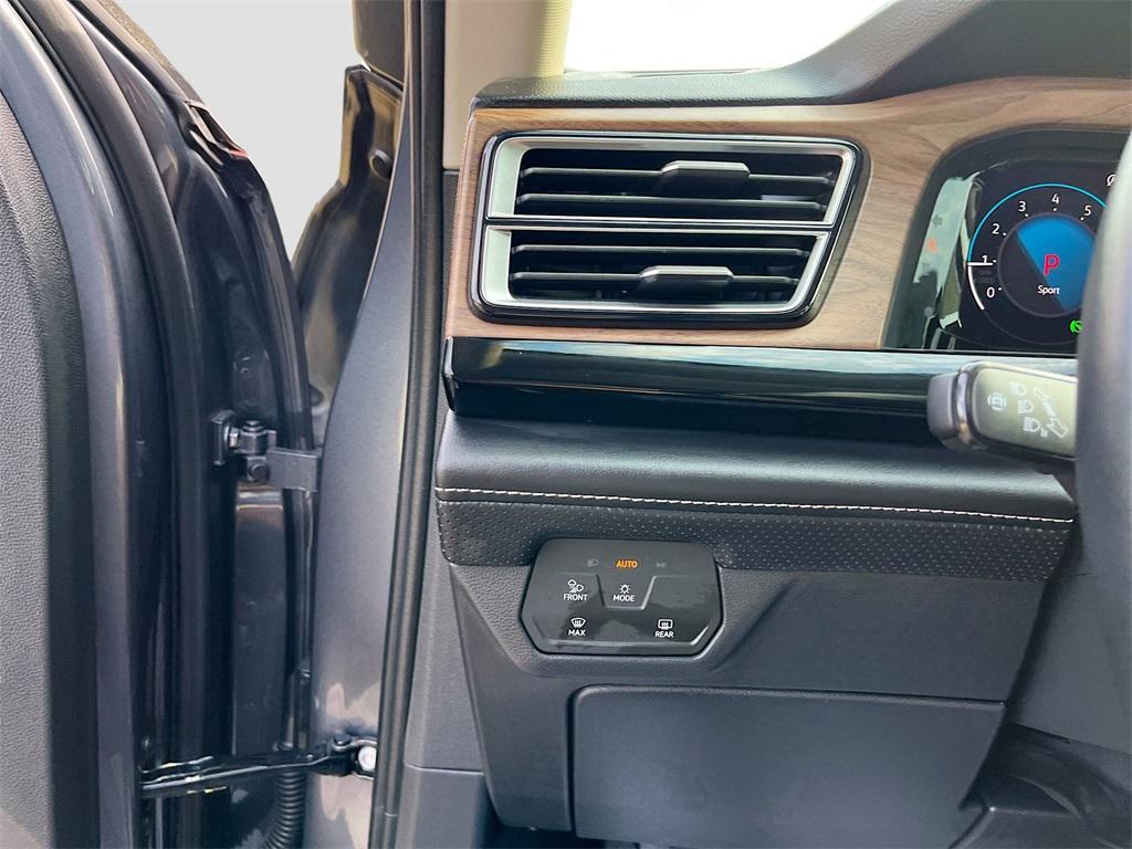 used 2024 Volkswagen Atlas car, priced at $30,000