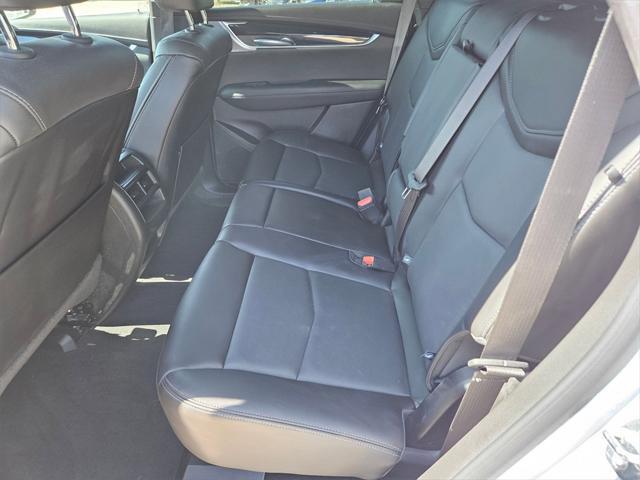used 2025 Cadillac XT5 car, priced at $48,000