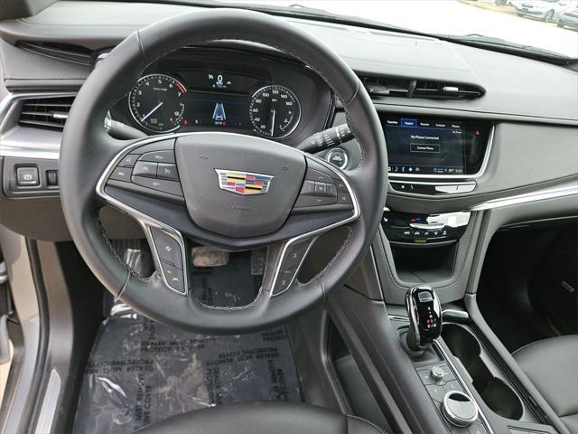 used 2024 Cadillac XT5 car, priced at $32,200