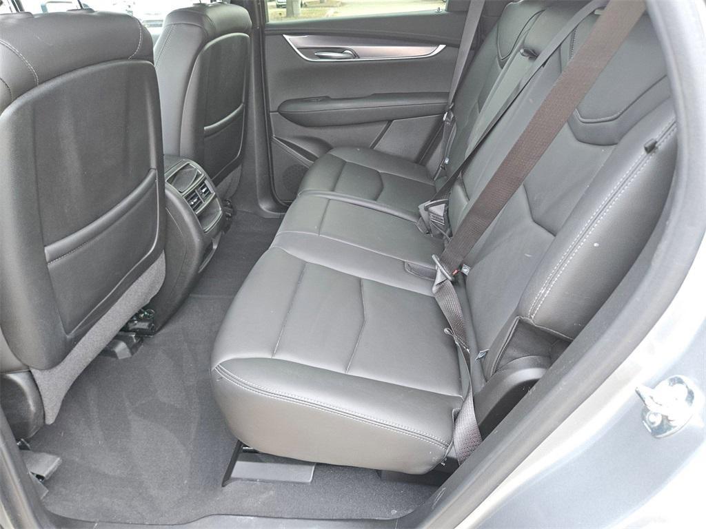 used 2024 Cadillac XT5 car, priced at $30,000