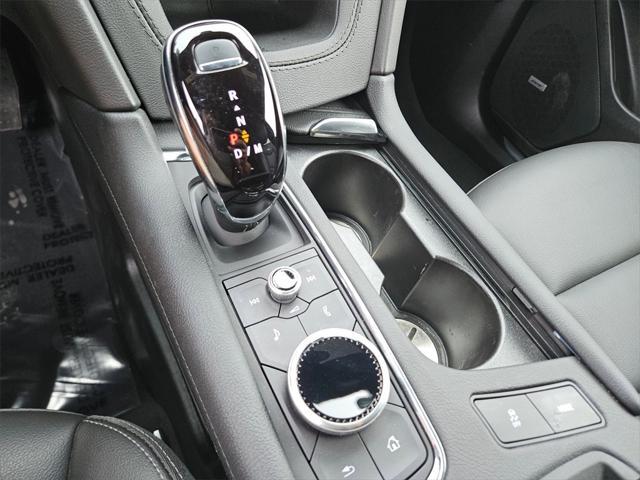 used 2024 Cadillac XT5 car, priced at $32,200