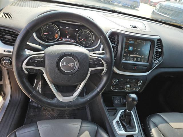 used 2014 Jeep Cherokee car, priced at $6,100