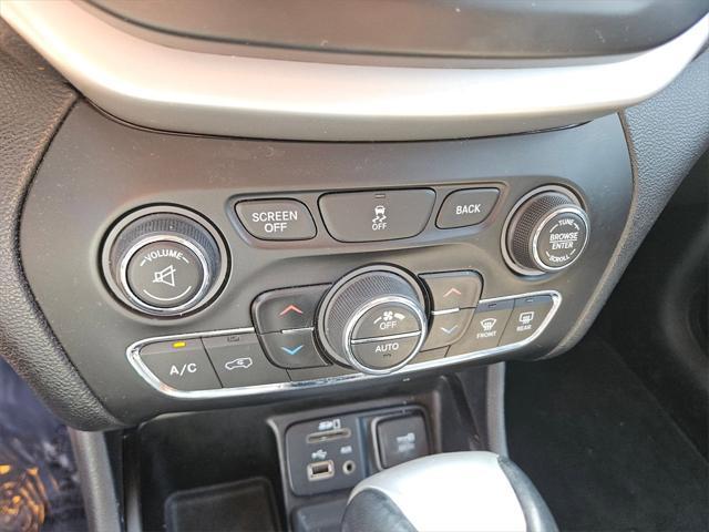 used 2014 Jeep Cherokee car, priced at $6,100