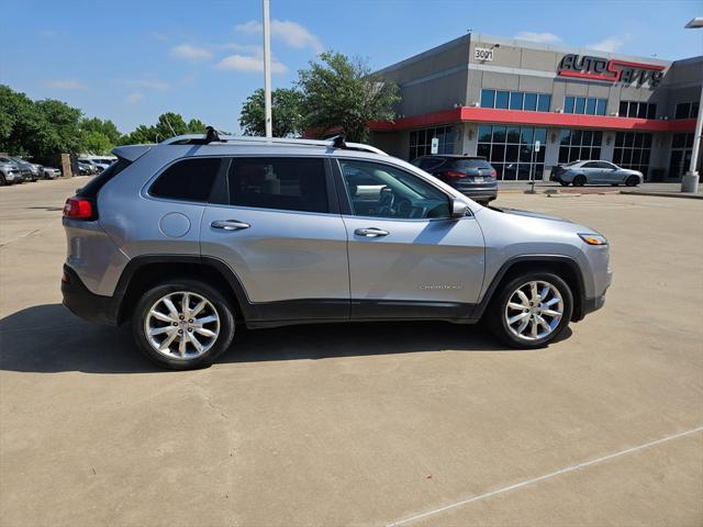 used 2014 Jeep Cherokee car, priced at $6,100