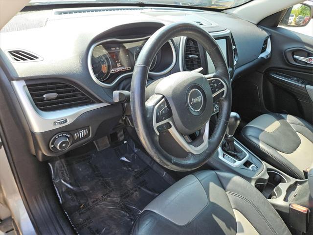 used 2014 Jeep Cherokee car, priced at $6,100