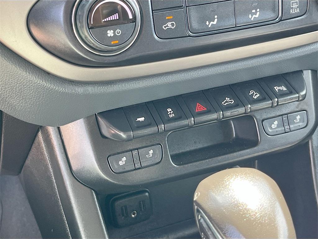 used 2022 Chevrolet Colorado car, priced at $27,400