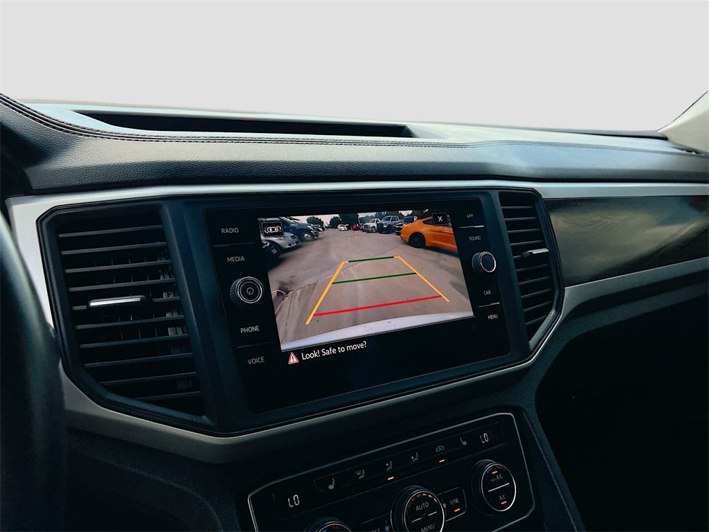 used 2021 Volkswagen Atlas car, priced at $17,700