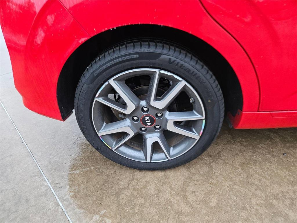 used 2021 Kia Soul car, priced at $13,800