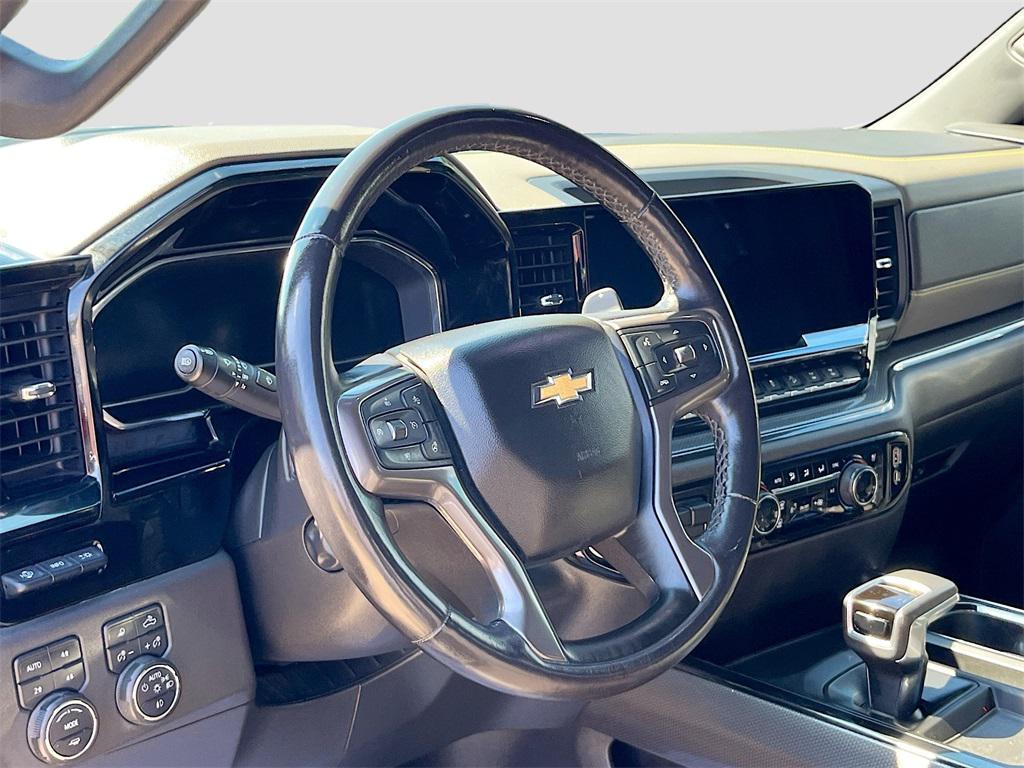 used 2022 Chevrolet Silverado 1500 car, priced at $44,100