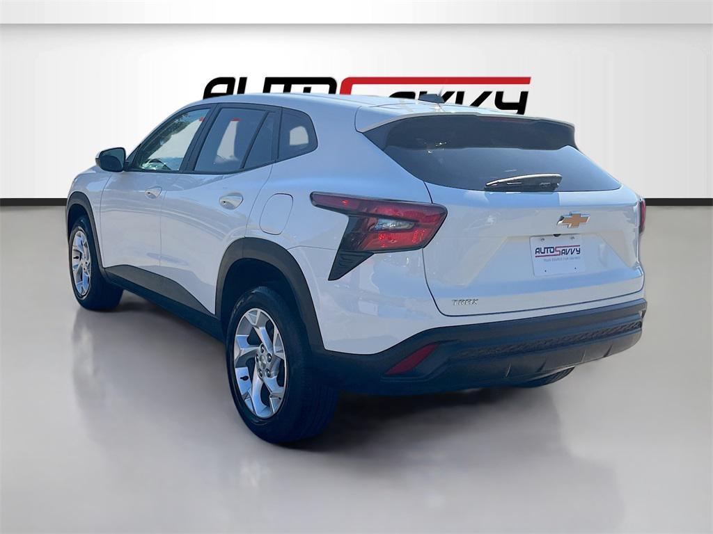 used 2024 Chevrolet Trax car, priced at $18,200