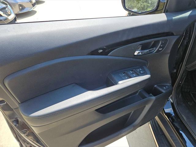 used 2022 Honda Pilot car, priced at $27,100