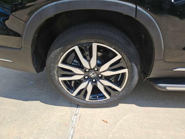 used 2022 Honda Pilot car, priced at $27,100