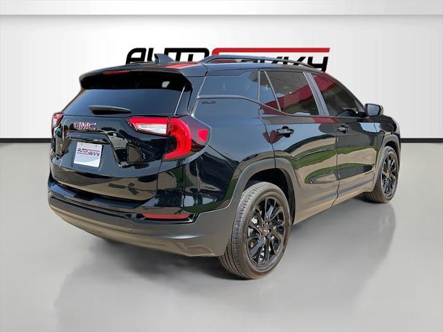 used 2024 GMC Terrain car, priced at $20,000