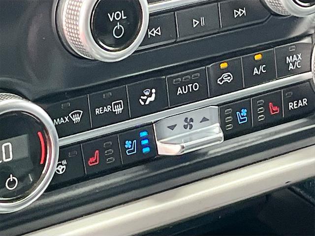 used 2022 Ford Expedition Max car, priced at $39,000