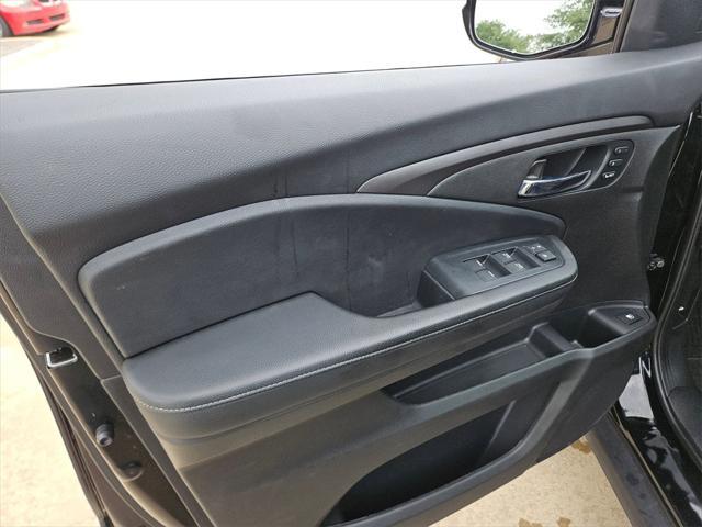 used 2023 Honda Ridgeline car, priced at $29,700