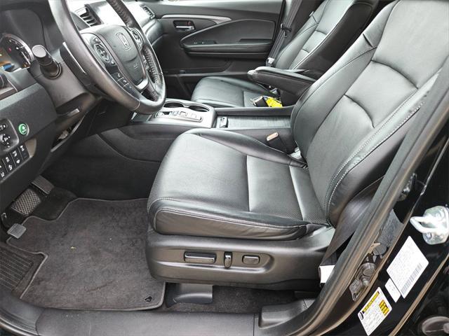 used 2023 Honda Ridgeline car, priced at $29,700