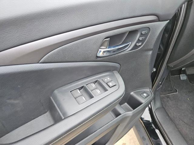used 2023 Honda Ridgeline car, priced at $29,000
