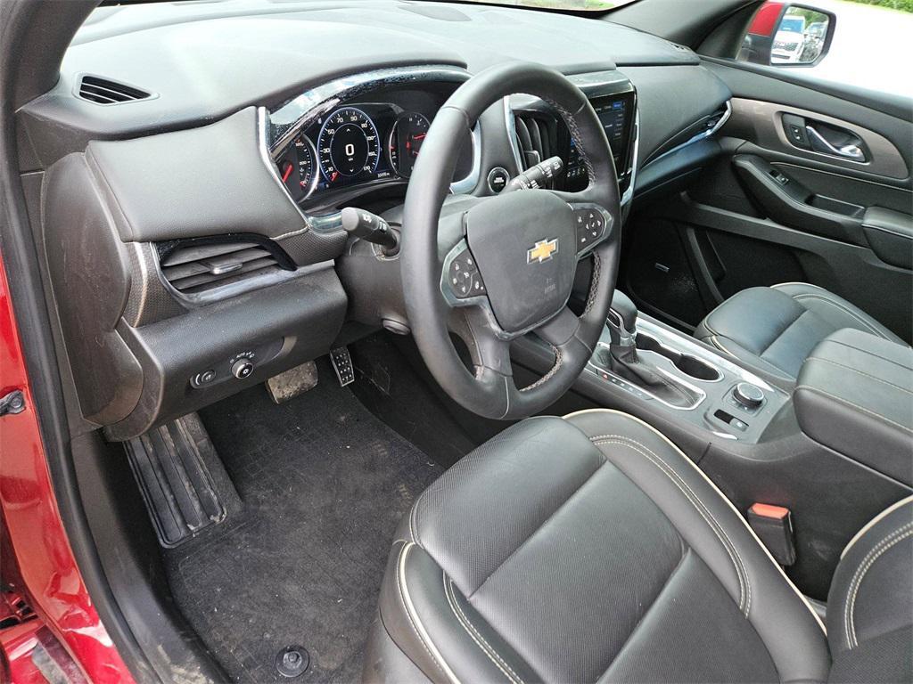 used 2023 Chevrolet Traverse car, priced at $33,200
