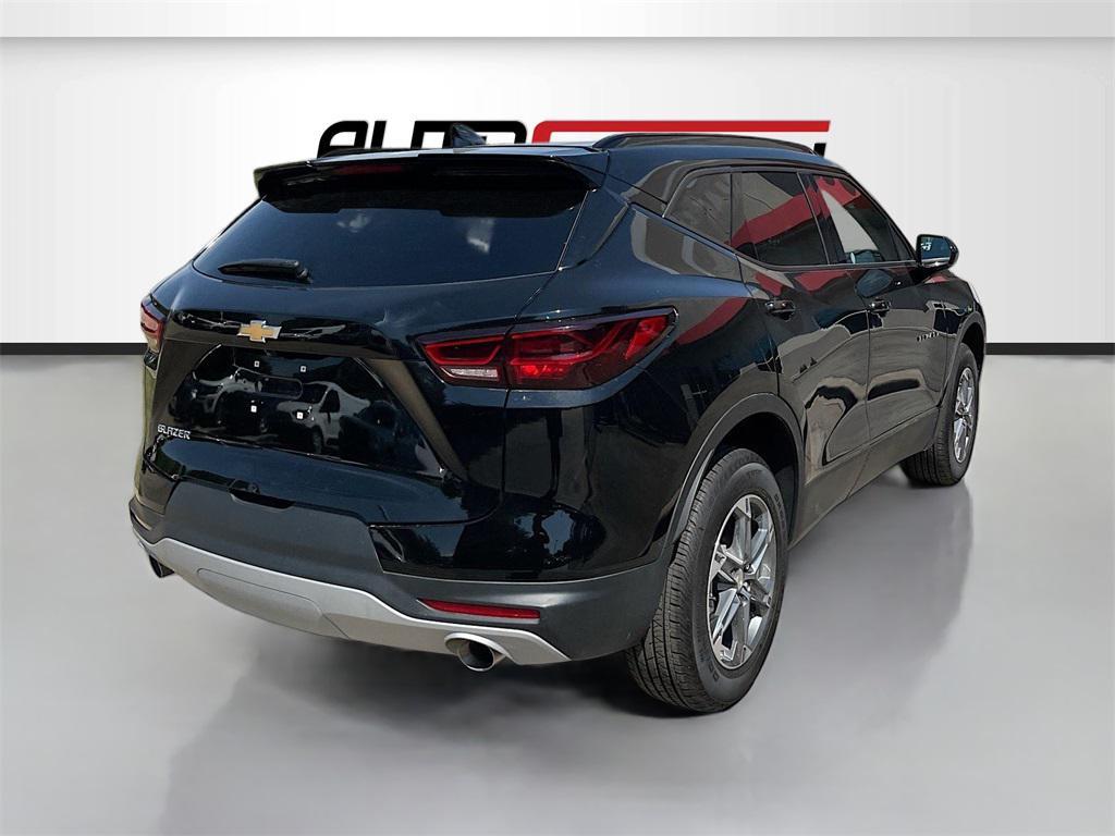used 2025 Chevrolet Blazer car, priced at $24,600
