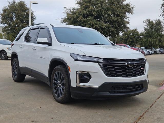 used 2022 Chevrolet Traverse car, priced at $30,800