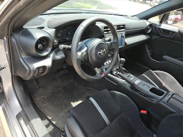 used 2024 Toyota GR86 car, priced at $28,900