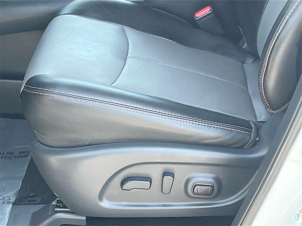 used 2020 Nissan Pathfinder car, priced at $18,800