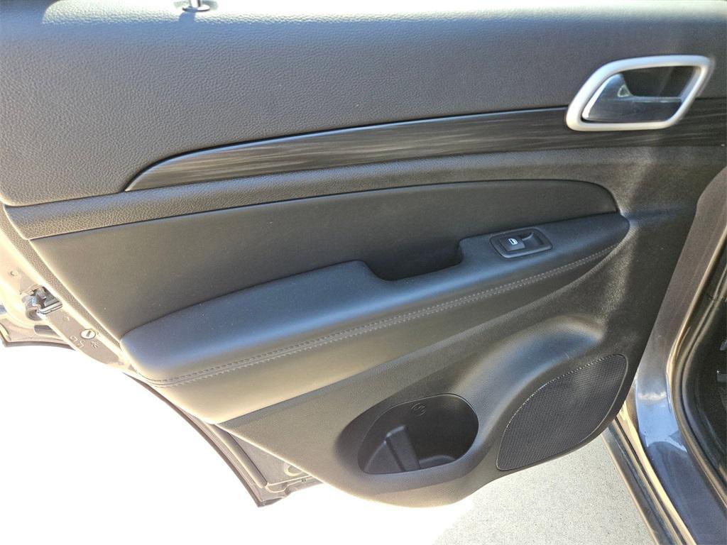 used 2021 Jeep Grand Cherokee car, priced at $20,500