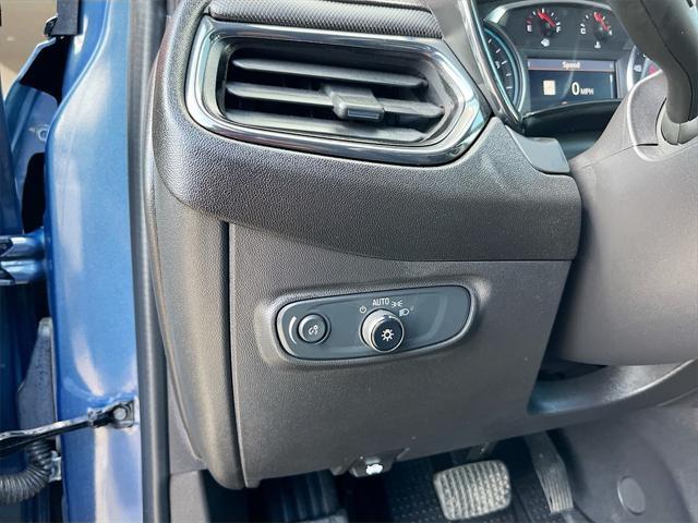 used 2024 Chevrolet Equinox car, priced at $22,700