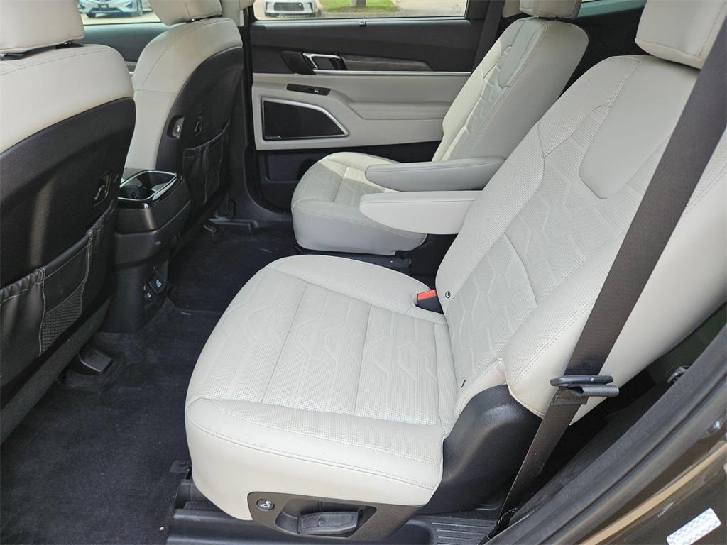 used 2021 Kia Telluride car, priced at $27,500