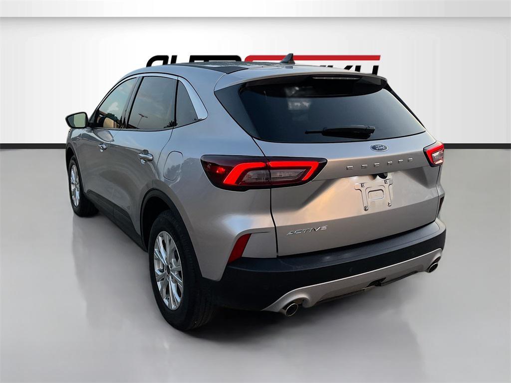 used 2024 Ford Escape car, priced at $19,000