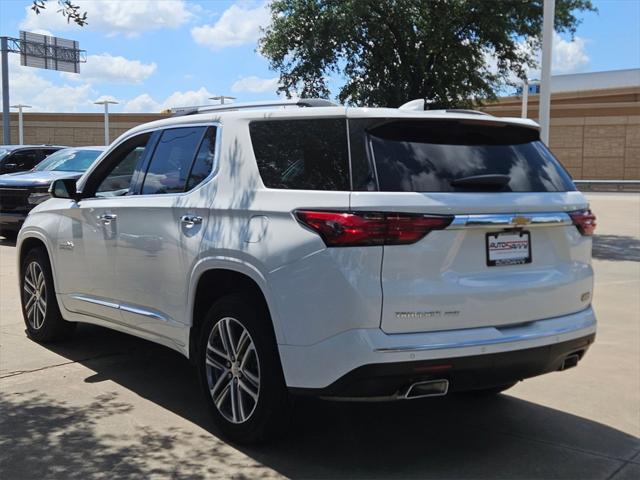 used 2023 Chevrolet Traverse car, priced at $36,000