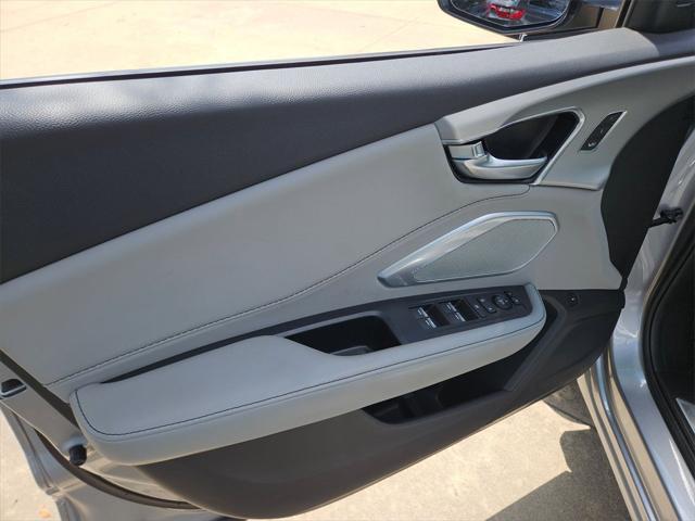 used 2023 Acura RDX car, priced at $33,300