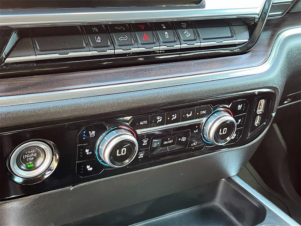 used 2023 GMC Sierra 1500 car, priced at $39,600