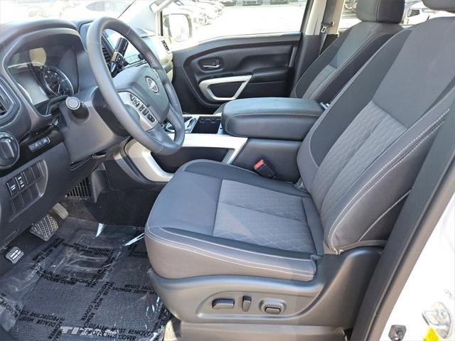 used 2024 Nissan Titan car, priced at $33,300