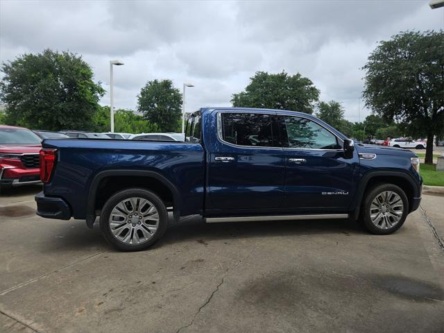 used 2022 GMC Sierra 1500 car, priced at $40,000