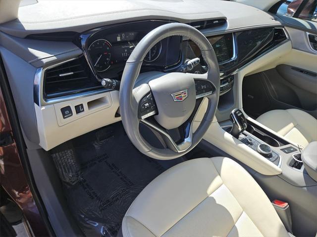 used 2023 Cadillac XT6 car, priced at $28,200