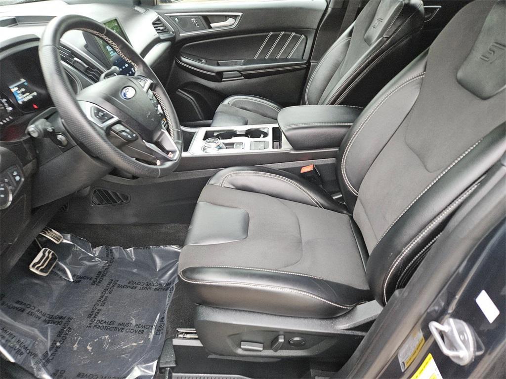 used 2022 Ford Edge car, priced at $27,000