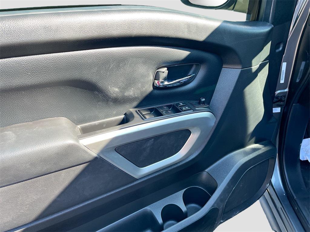 used 2021 Nissan Titan car, priced at $27,100