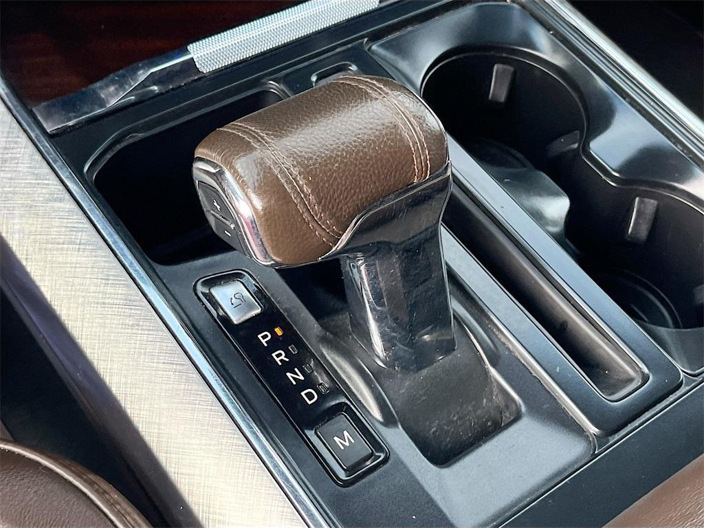 used 2023 Ford F-150 car, priced at $32,000