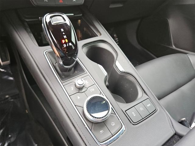 used 2024 Cadillac XT4 car, priced at $37,800