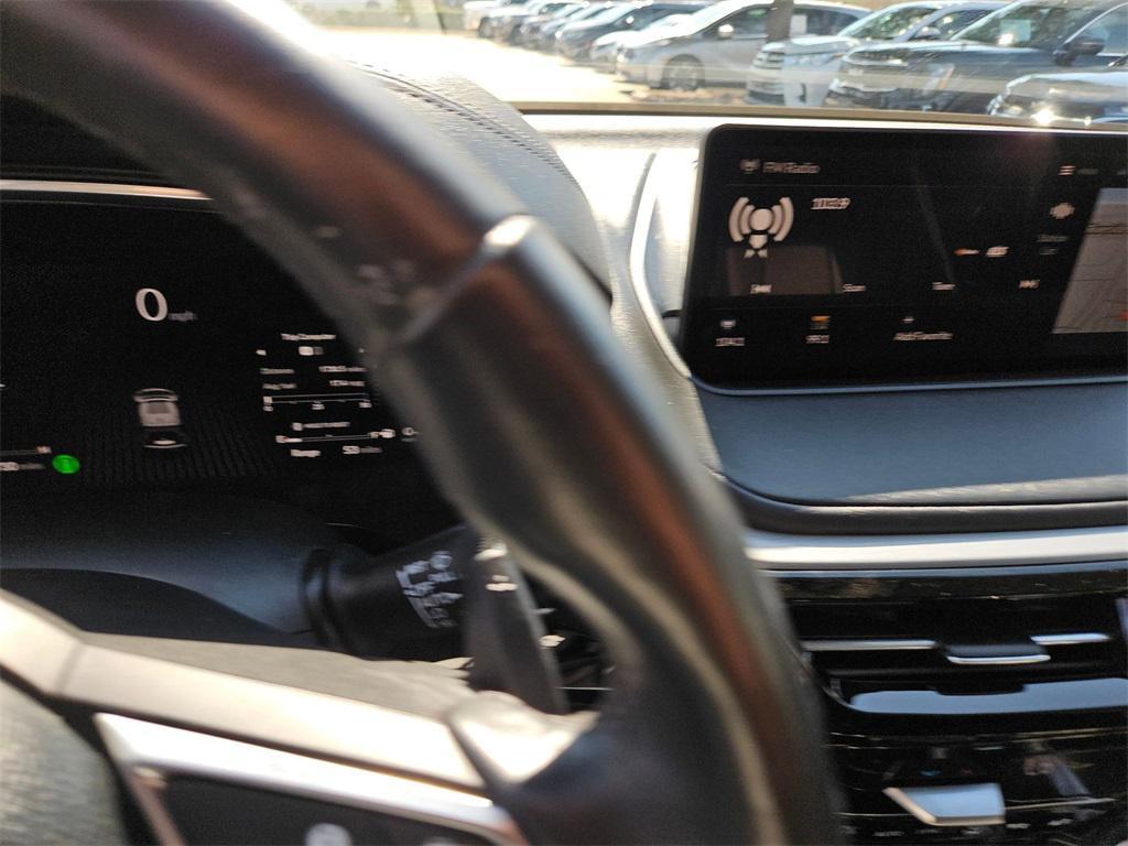 used 2024 Acura MDX car, priced at $36,900