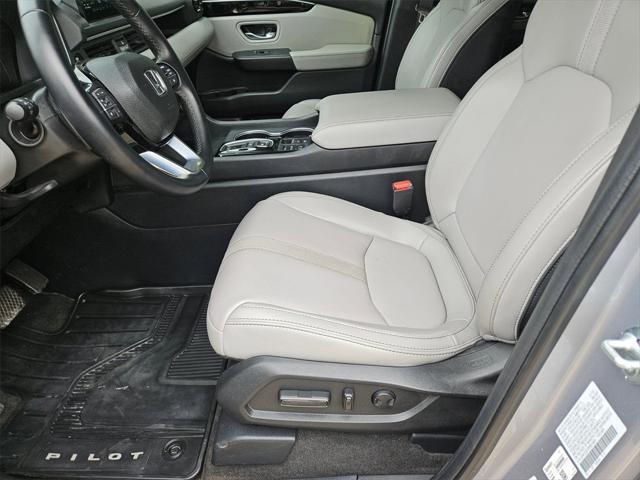 used 2023 Honda Pilot car, priced at $33,100