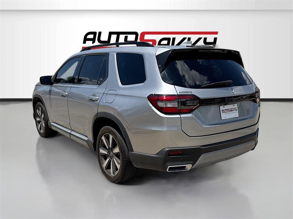 used 2023 Honda Pilot car, priced at $33,100