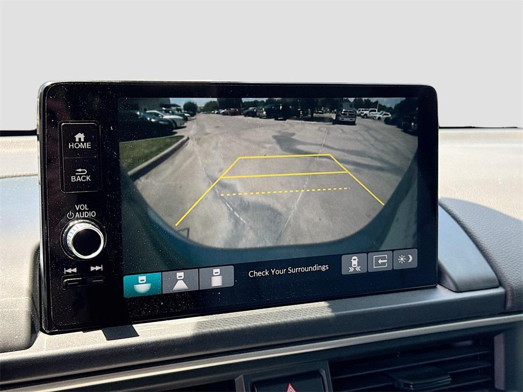 used 2023 Honda Pilot car, priced at $33,100