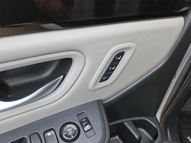 used 2023 Honda Pilot car, priced at $33,100
