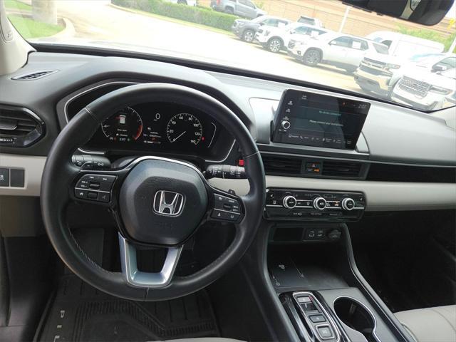 used 2023 Honda Pilot car, priced at $33,100