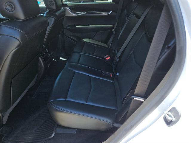 used 2022 Cadillac XT5 car, priced at $33,000