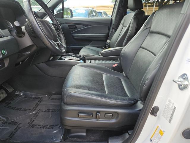 used 2022 Honda Passport car, priced at $30,000